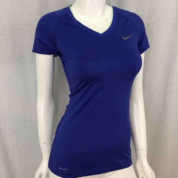 SOLD Size Small Nike Pro Dri- Fit Fit & Flare Tee - Picture 5 of 8